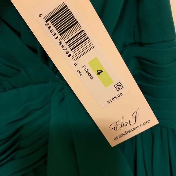 Eliza J Women's Gown, Emerald, size 4 - Picture 3 of 6